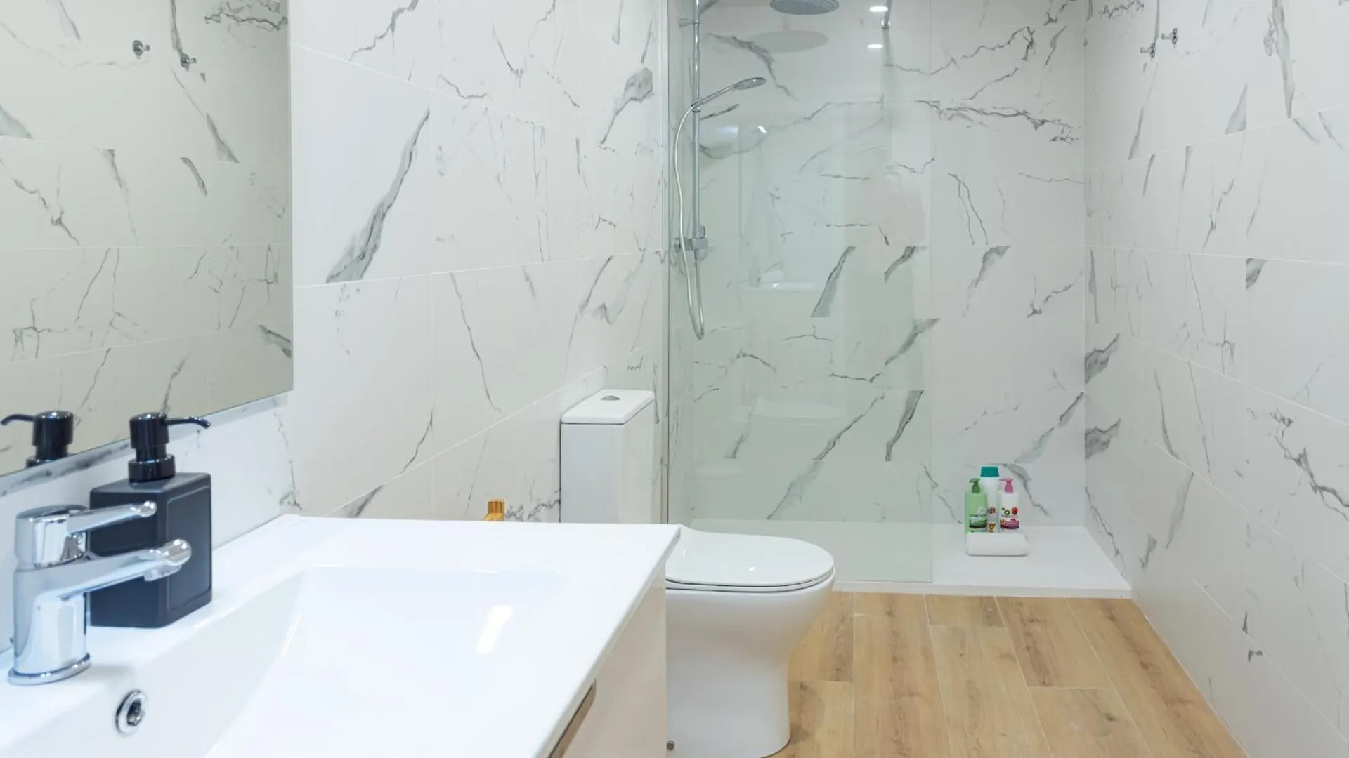 Stay U-Nique Apartments Albeniz Bcn L'Hospitalet de Llobregat Spain