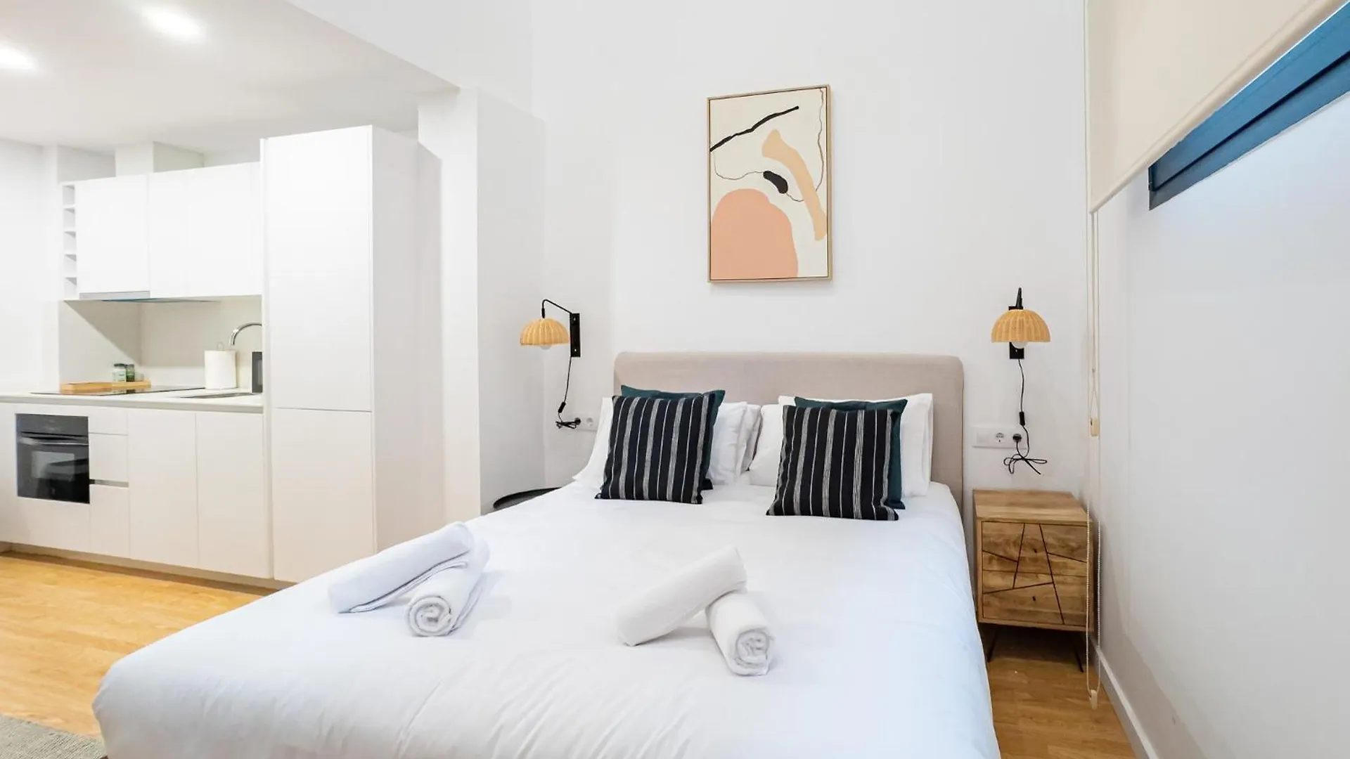 Stay U-Nique Apartments Albeniz Bcn L'Hospitalet de Llobregat 0*,