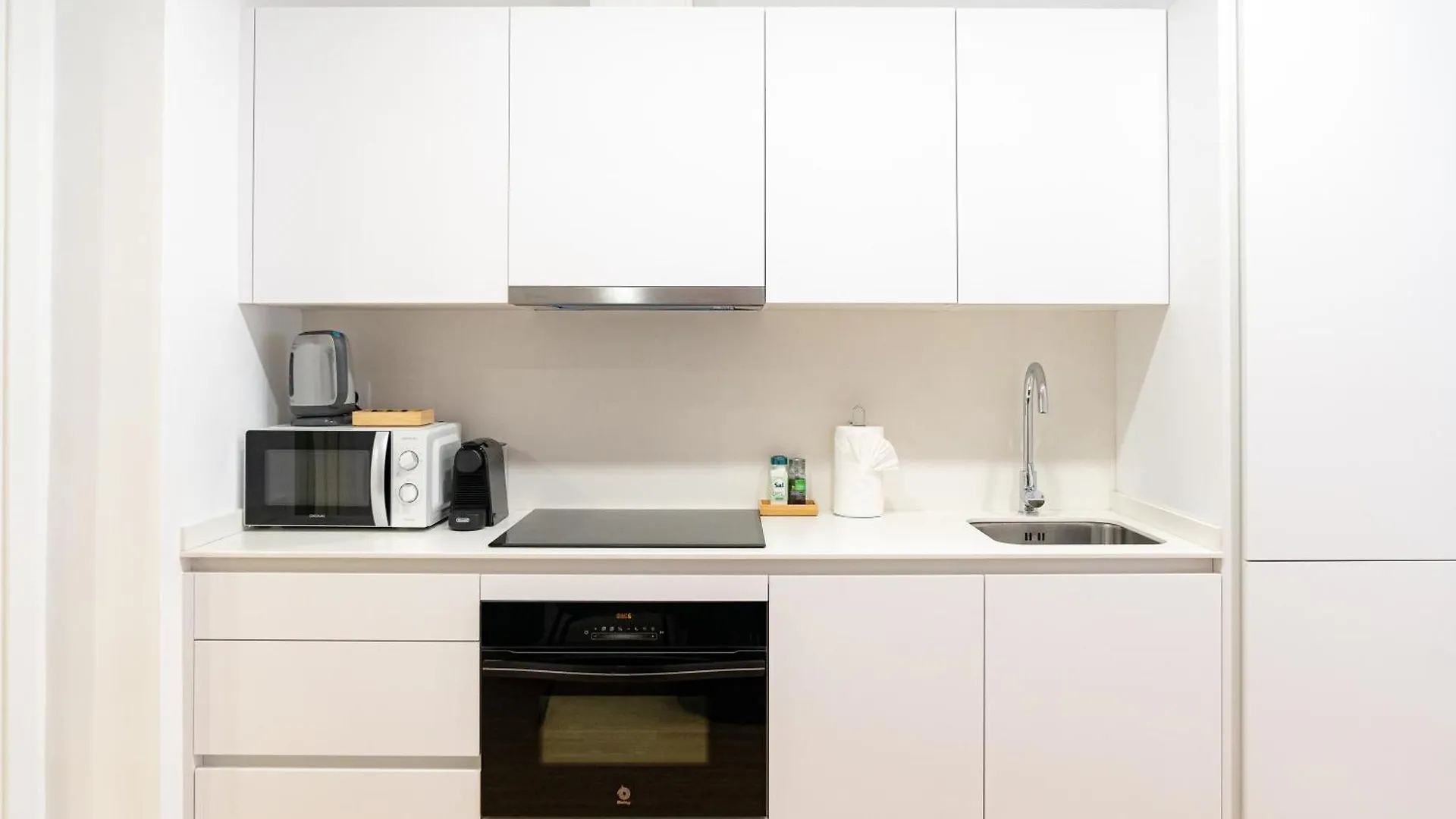 Stay U-Nique Apartments Albeniz Bcn L'Hospitalet de Llobregat